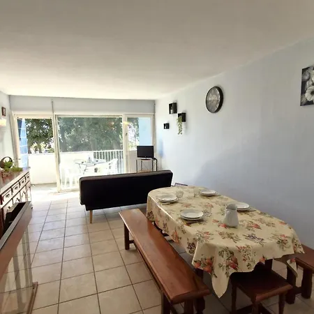 Georges De Didonne - Confort Simple Pour Cet Face à La * Saint-Georges-de-Didonne