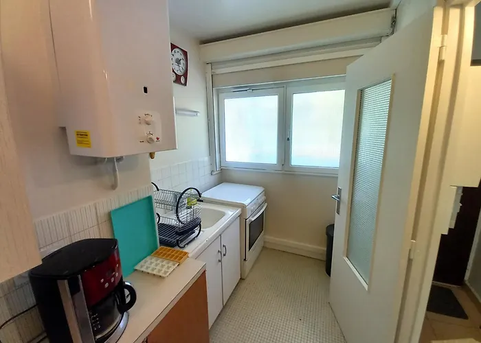 Georges De Didonne - Confort Simple Pour Cet Face A La